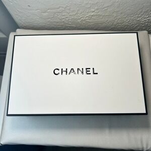 Chanel‎ Empty Box Black and White Gift Storage Display Packaging